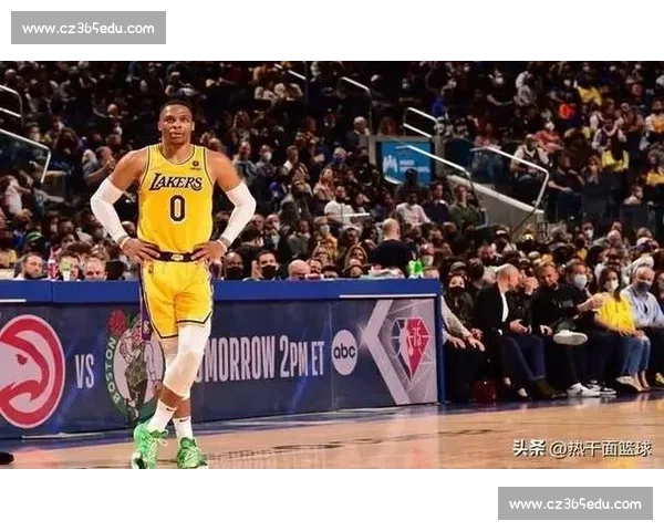 威少拒签湖人球衣？真相藏在签名腕带里